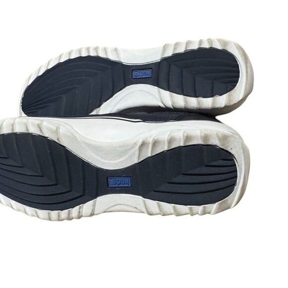 Ked Sport Woman’s Sneakers . Navy Blue, Red & White. Size 8. - Picture 8 of 9